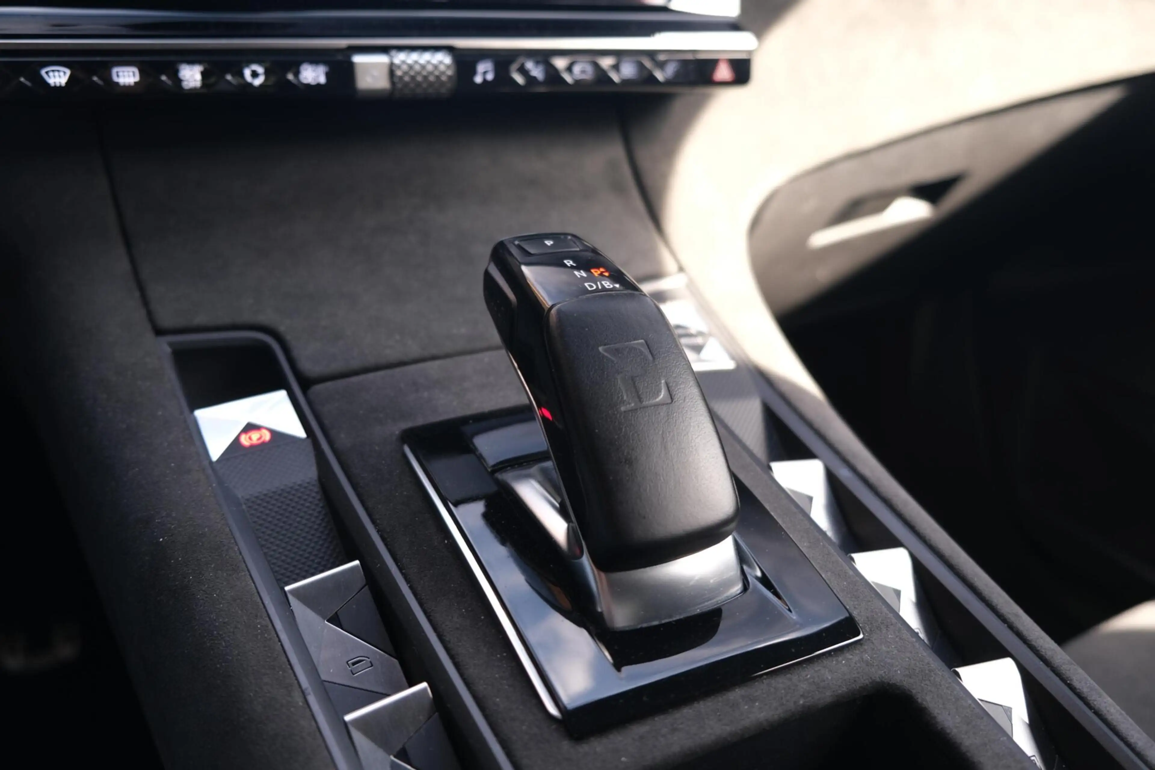 DS Automobiles DS 7 Crossback E-Tense 4x4 Performance Line|Rijklaar!|AppleCarpla — photo 30