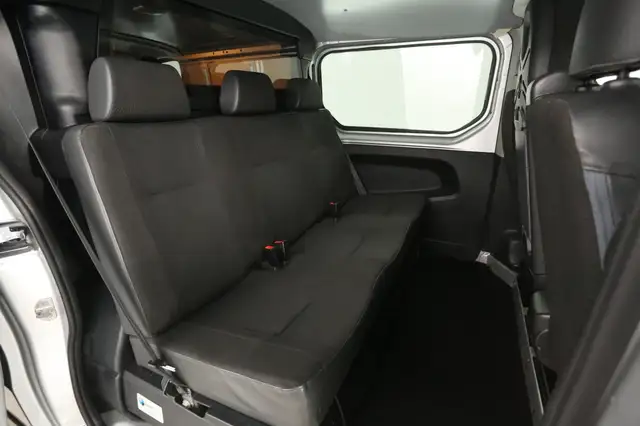 Renault Trafic view 12