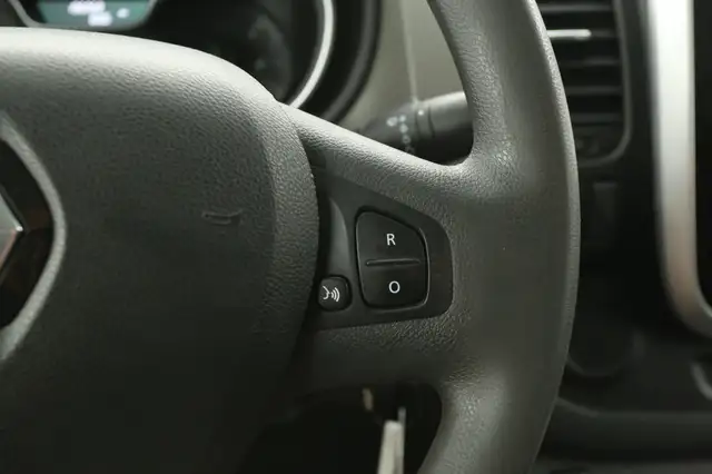Renault Trafic view 17