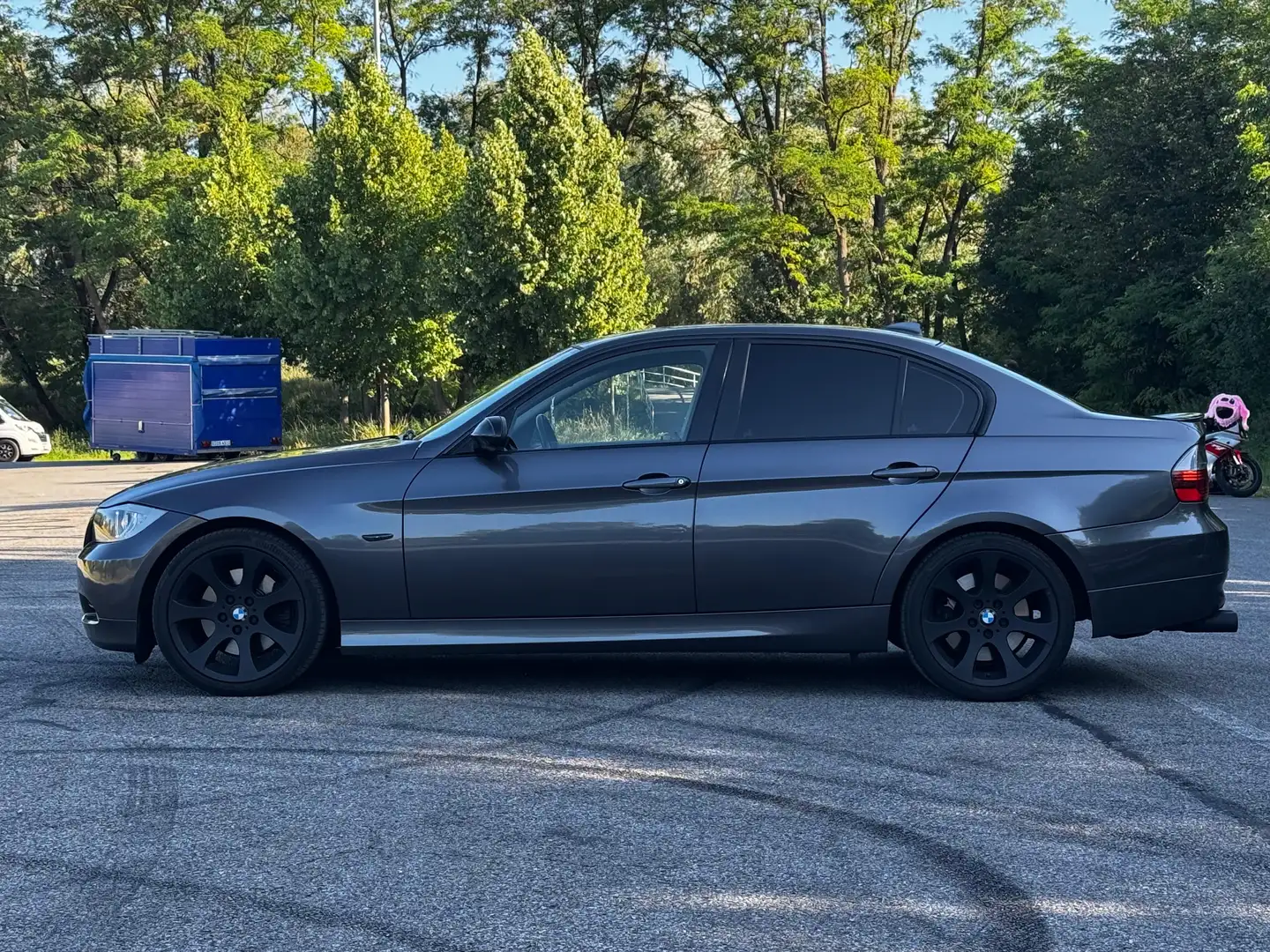 BMW 330 330i 258ps TÜV 10.26 Grau - 1