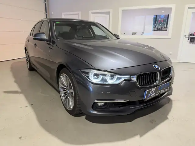 BMW 325 325dA
