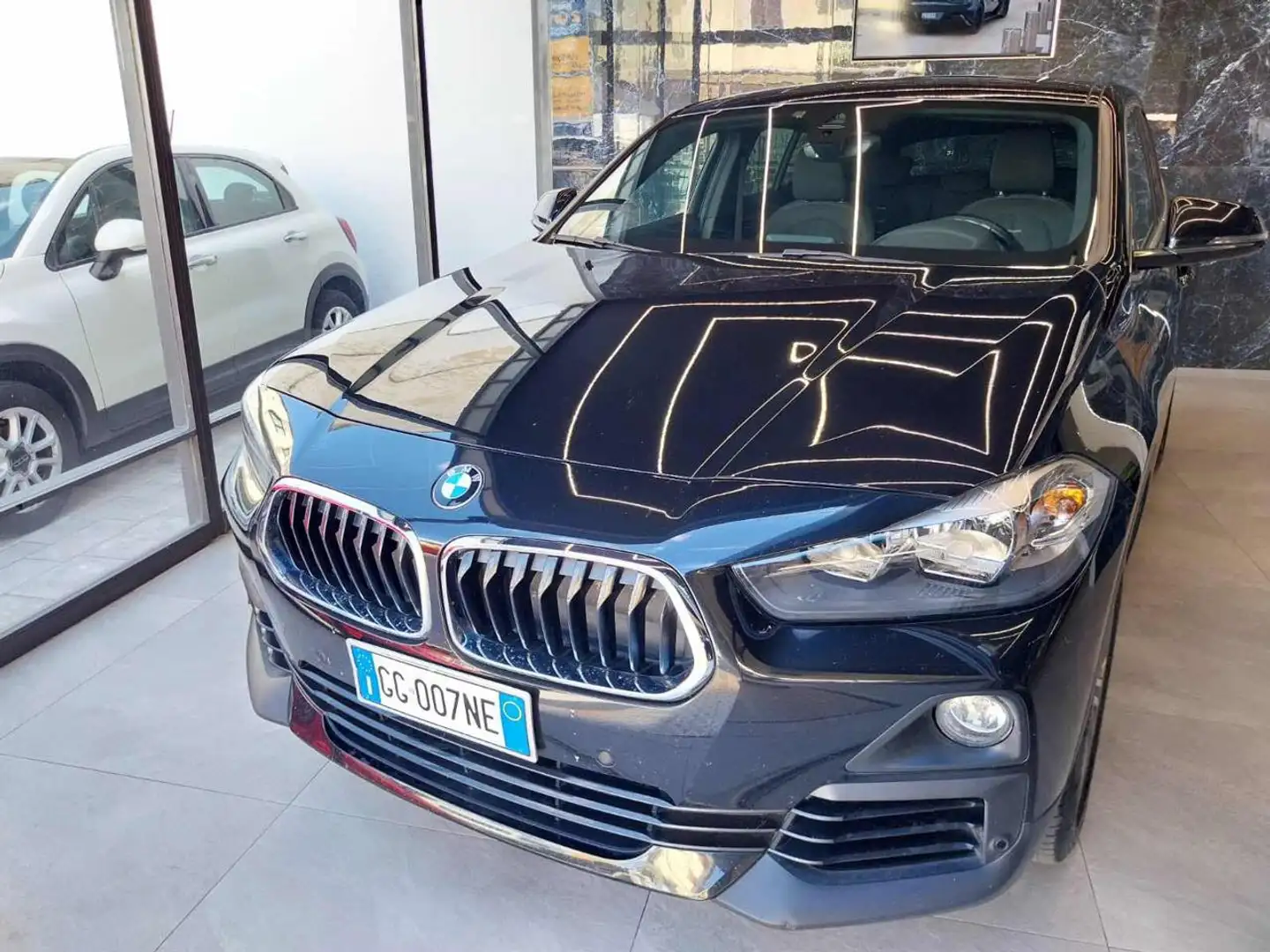 BMW X2 sDrive20i Msport ( Garanzia 12 Mesi) Nero - 2
