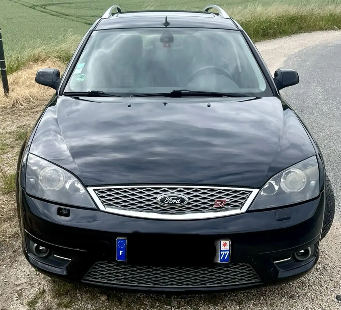 Ford Mondeo Clipper 3.0 V6 ST 220 - 1