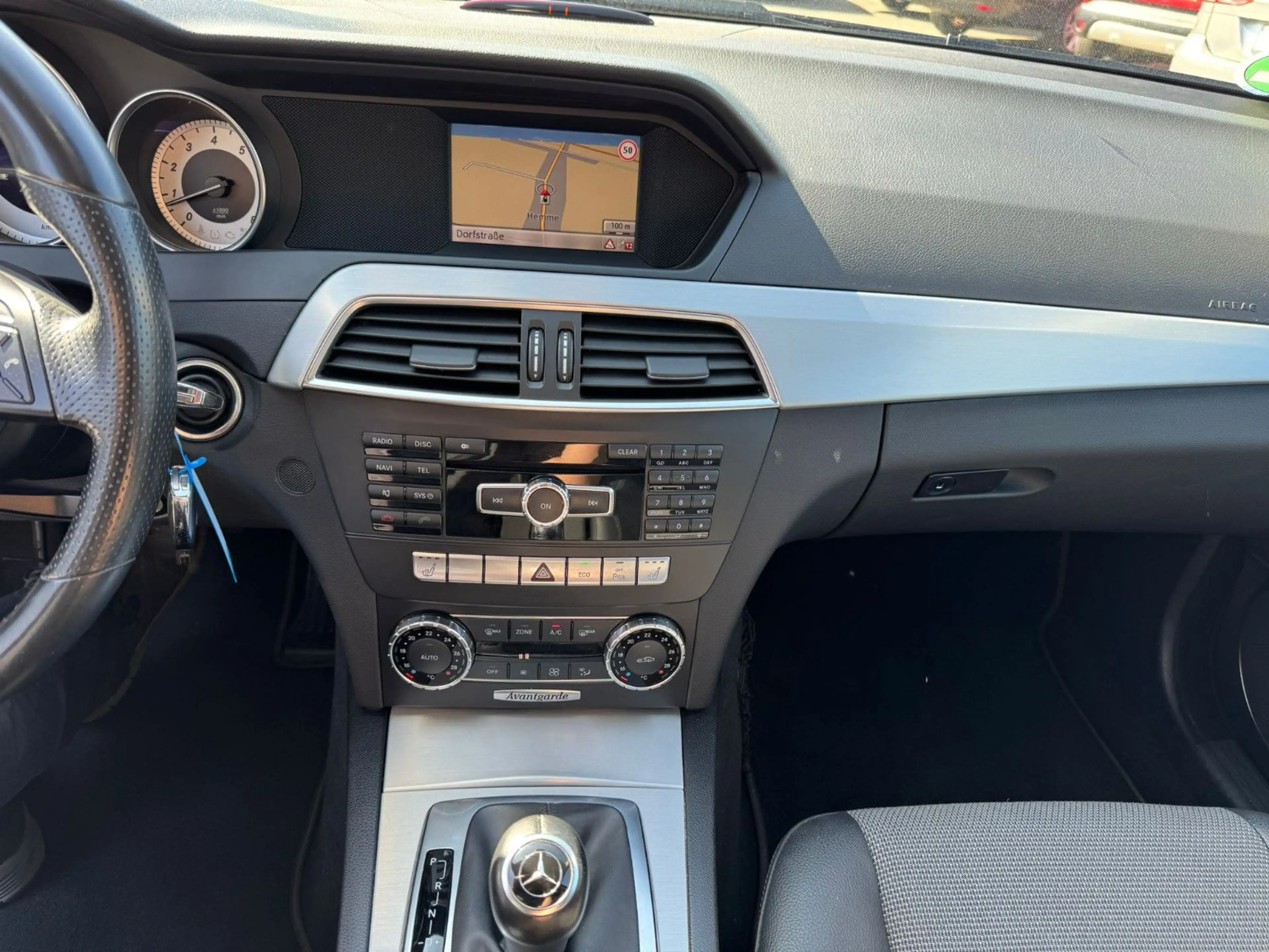 Mercedes-Benz C 250 T-Modell C250 HU NEU/AUTOMATIK/AHK/KLIMA/NAVI — photo 13