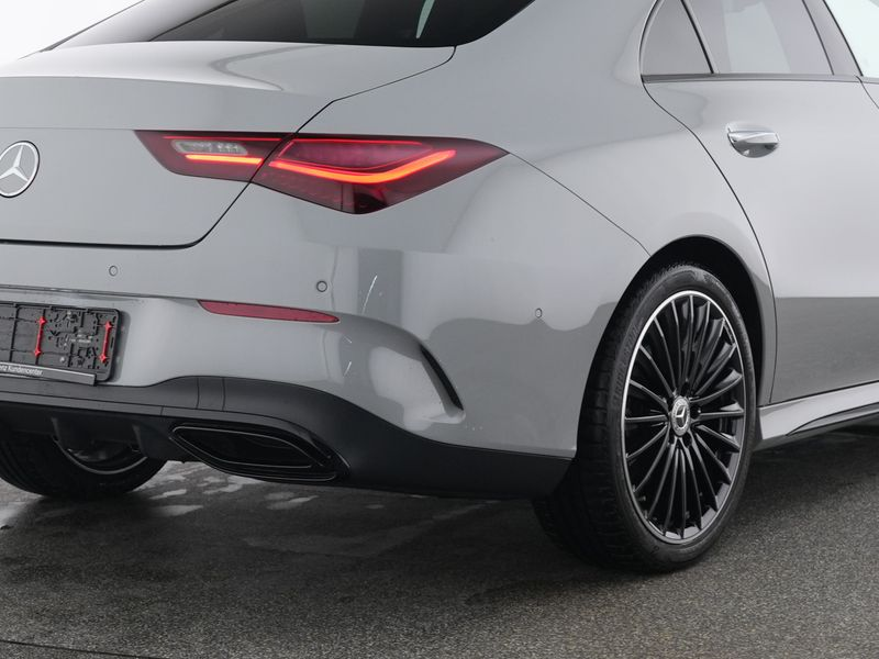 Mercedes-Benz CLA 200 Special Edition AHK KeyGO 360 Standheiz — photo 5