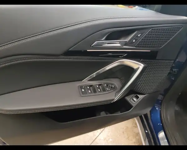 BMW X1 view 13