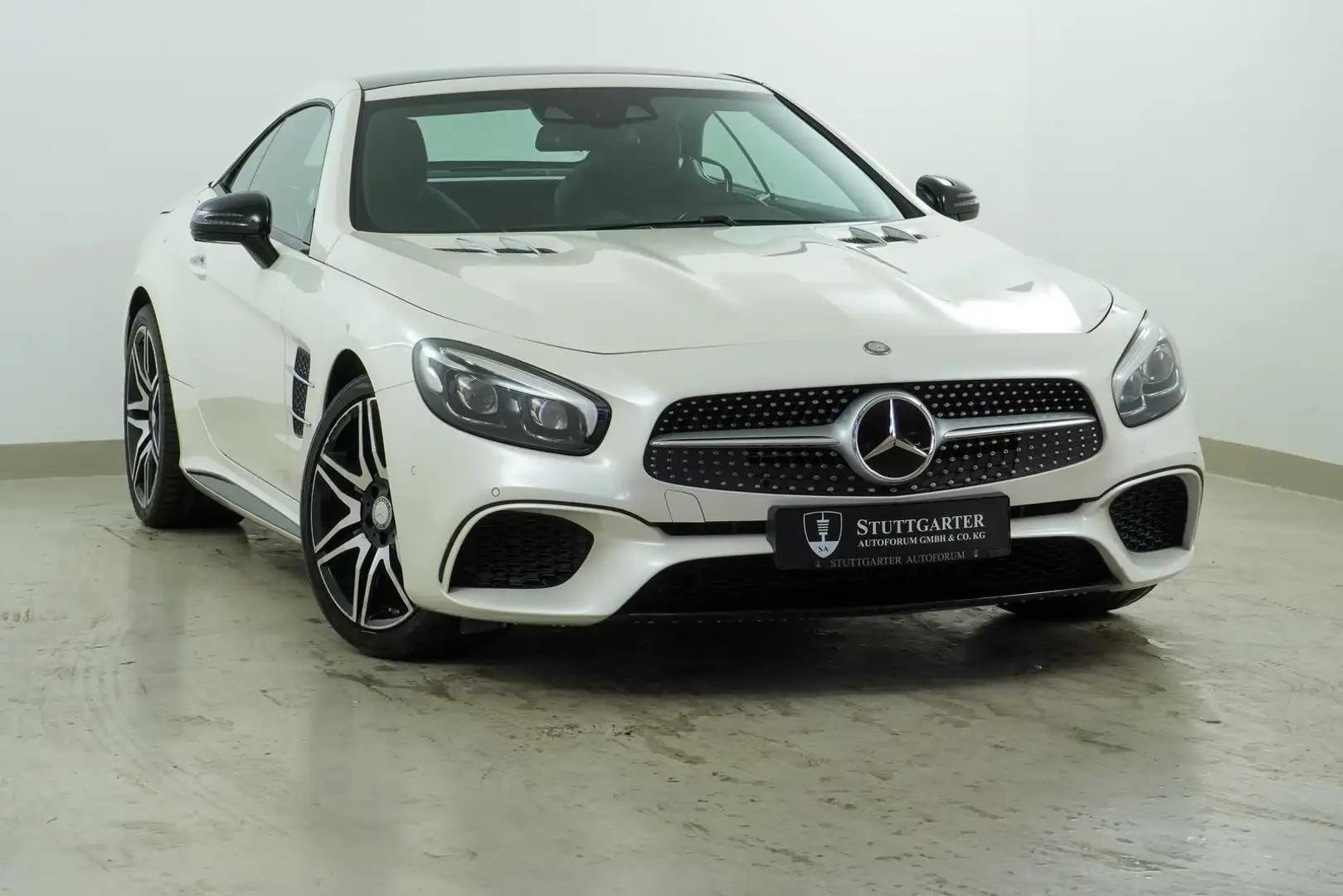 Mercedes-Benz SL 400 SL 400 AMG Line deutsches Fahrzeug Pano Distr Weiß - 1