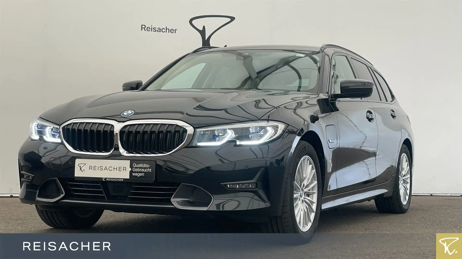 BMW 330 e A xDrive Tou Sport Line AHK ACC 360 HuD 17" Schwarz - 1