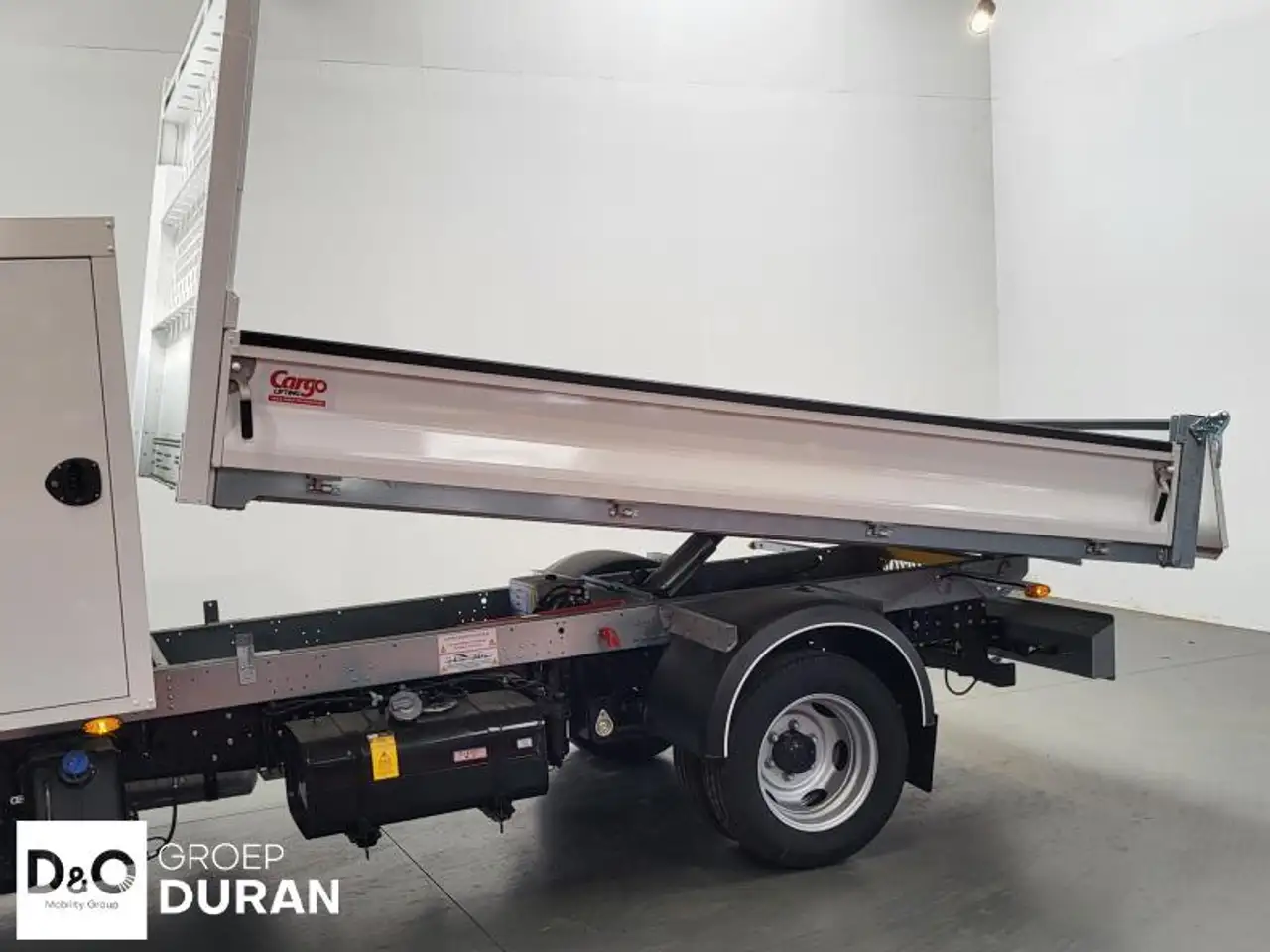 Mitsubishi Canter 2026