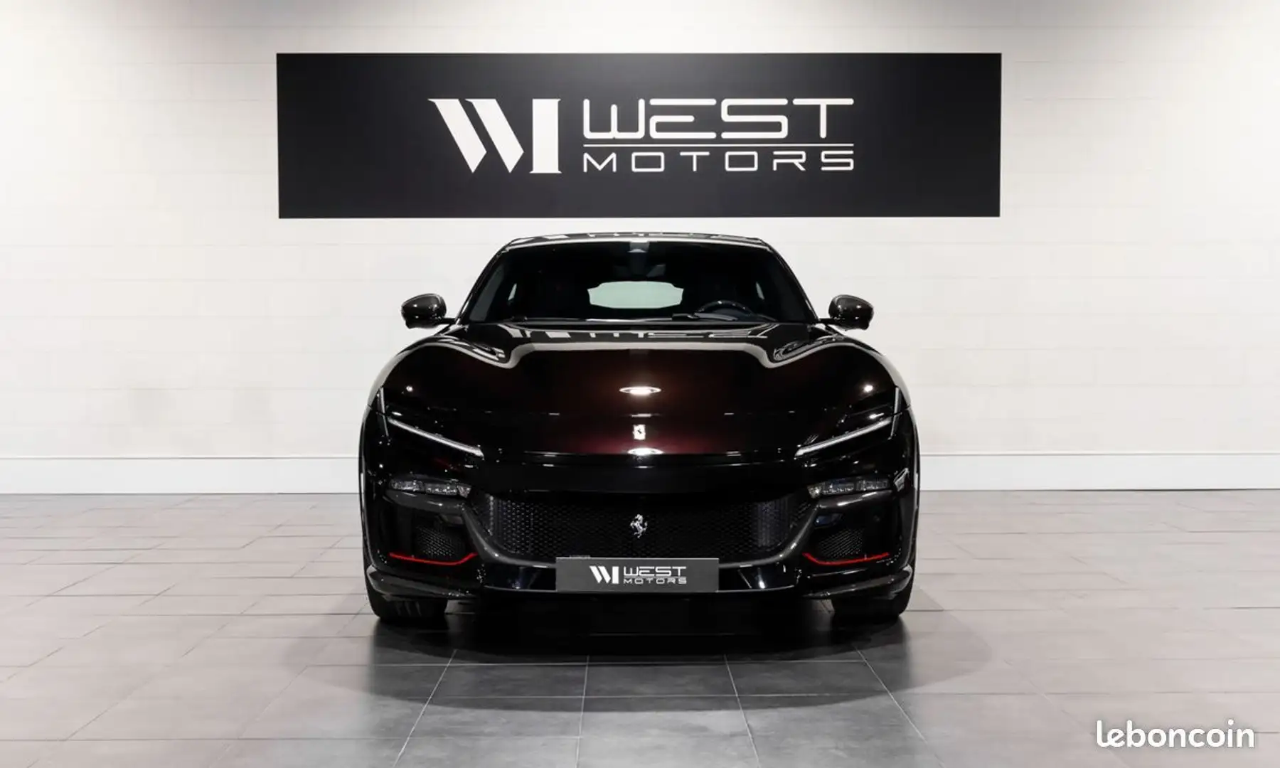 Ferrari Purosangue V12 725 – 1°MAIN FRANÇAIS Peinture spéciale Full Carbone Noir - 2