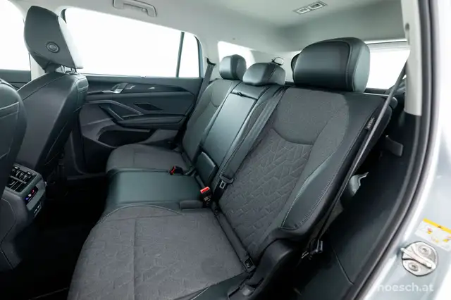 Volkswagen Tayron view 7