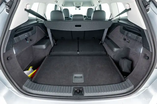 Volkswagen Tayron view 9
