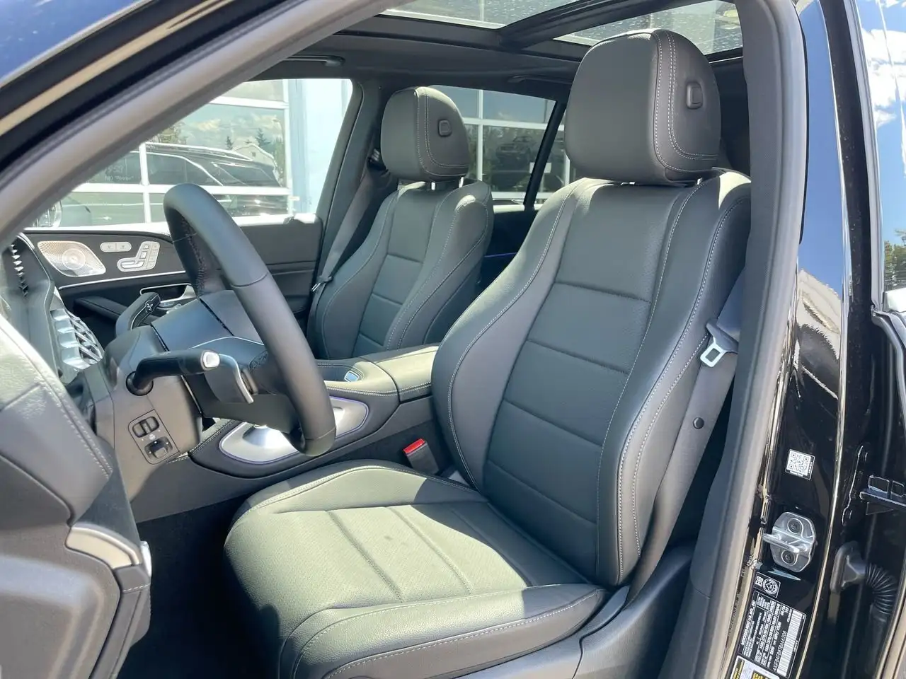 Mercedes-Benz GLE снимка Mercedes-Benz GLE