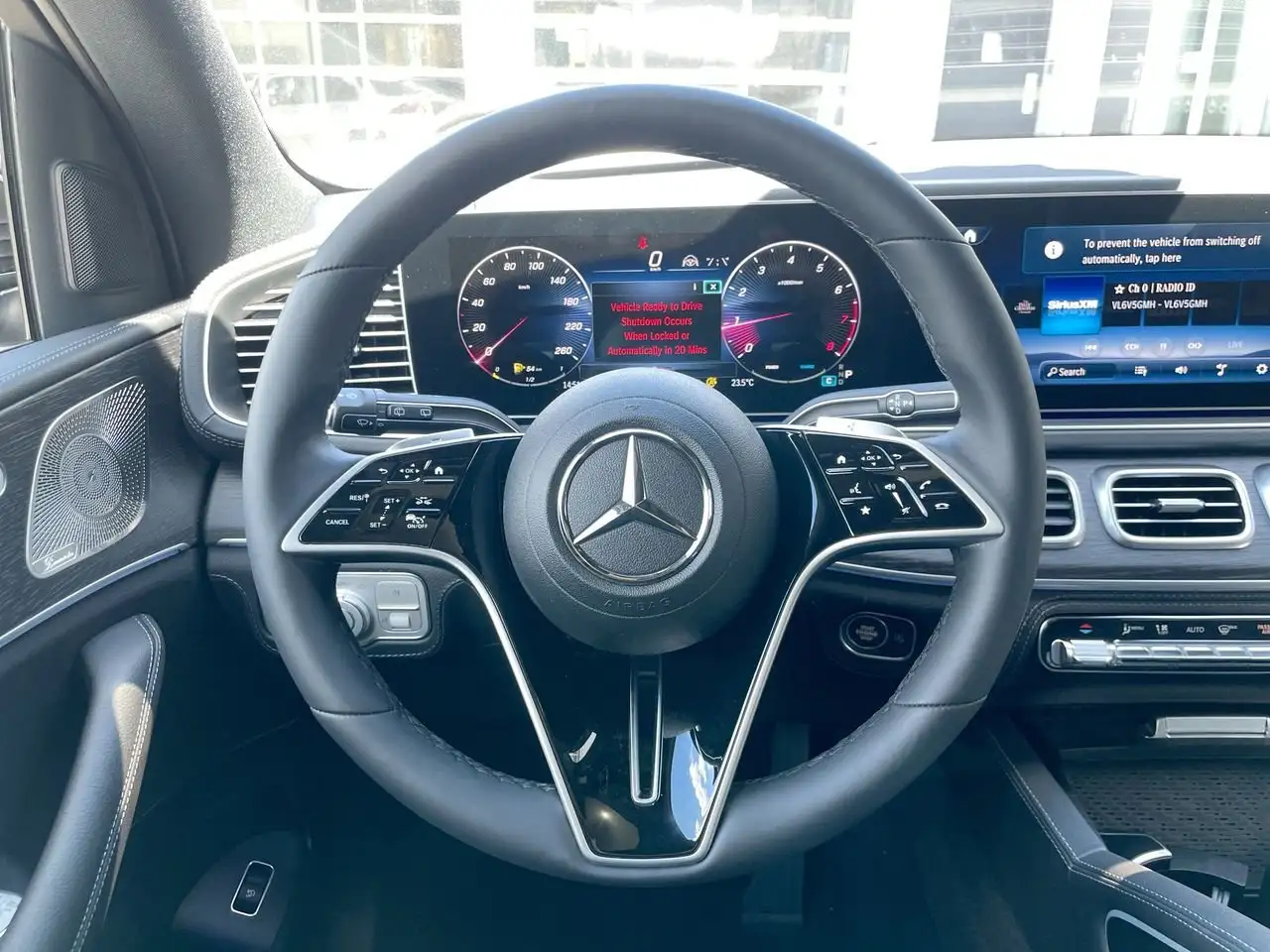 Mercedes-Benz GLE снимка Mercedes-Benz GLE