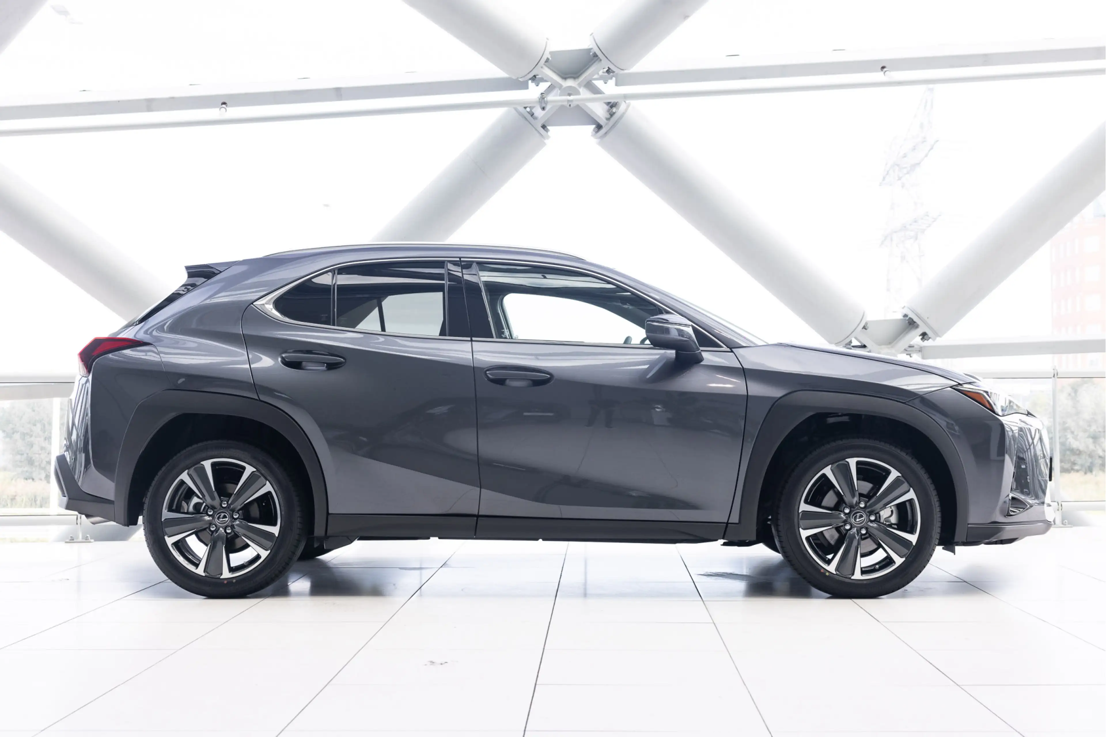 Lexus UX 250h Business Line | NL-Auto | BTW-Auto | Parkeersensor — photo 12