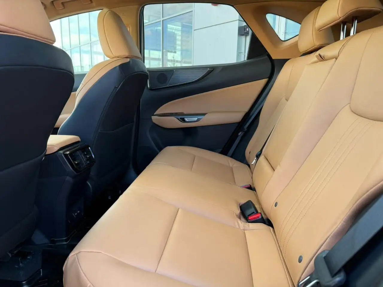 Lexus NX photo Lexus NX