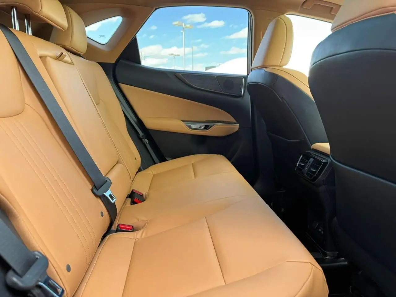 Lexus NX photo Lexus NX