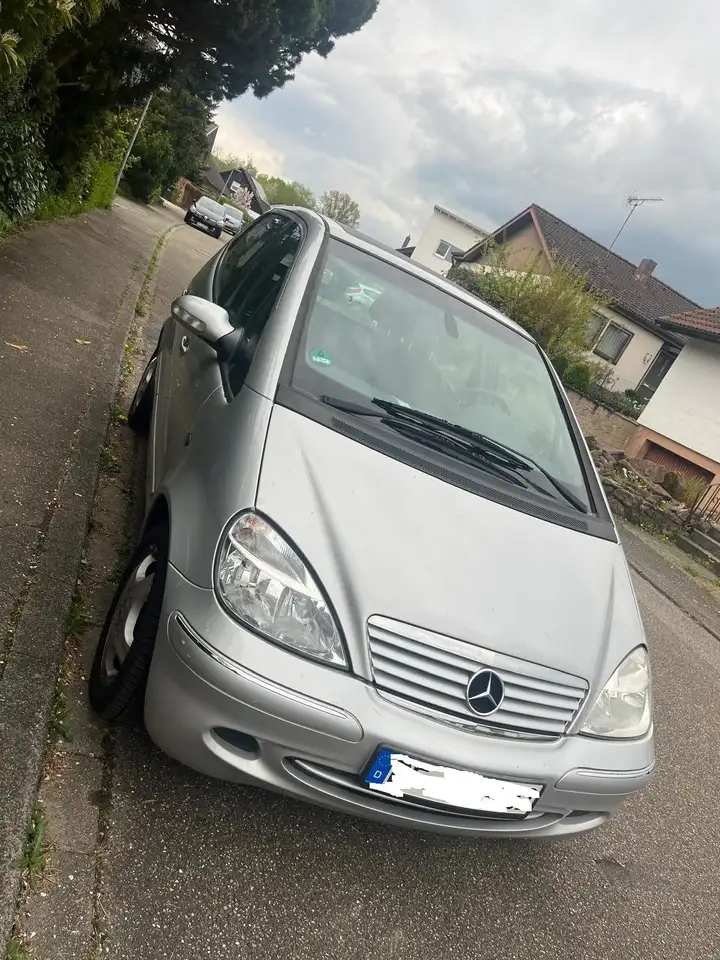 Mercedes-Benz A 160
