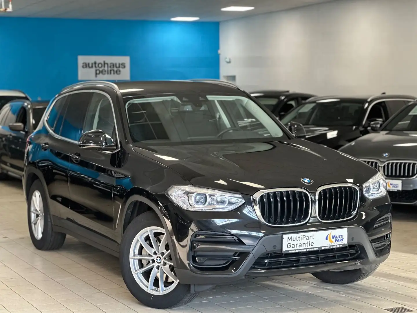 BMW X3 xDrive 30d Aut/Navi/AHK/LED/ParkSyst/LenkHeiz Noir - 1