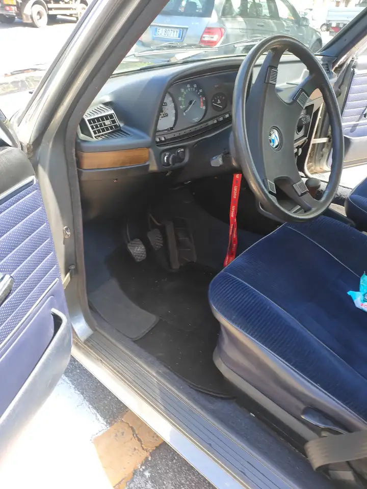 BMW 520, foto 3