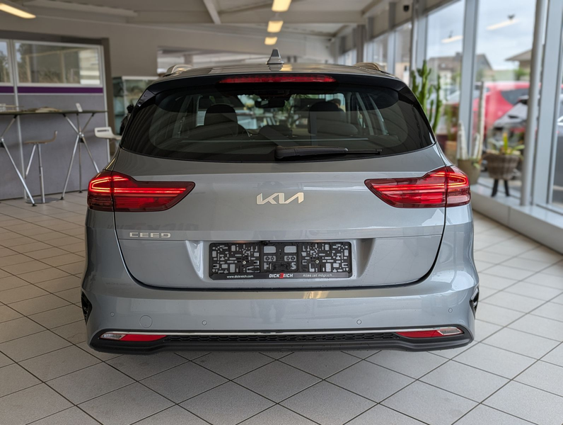 Kia Ceed / cee'd 1.5 DCT SW Spirit LED JBL Cam 7J — photo 6
