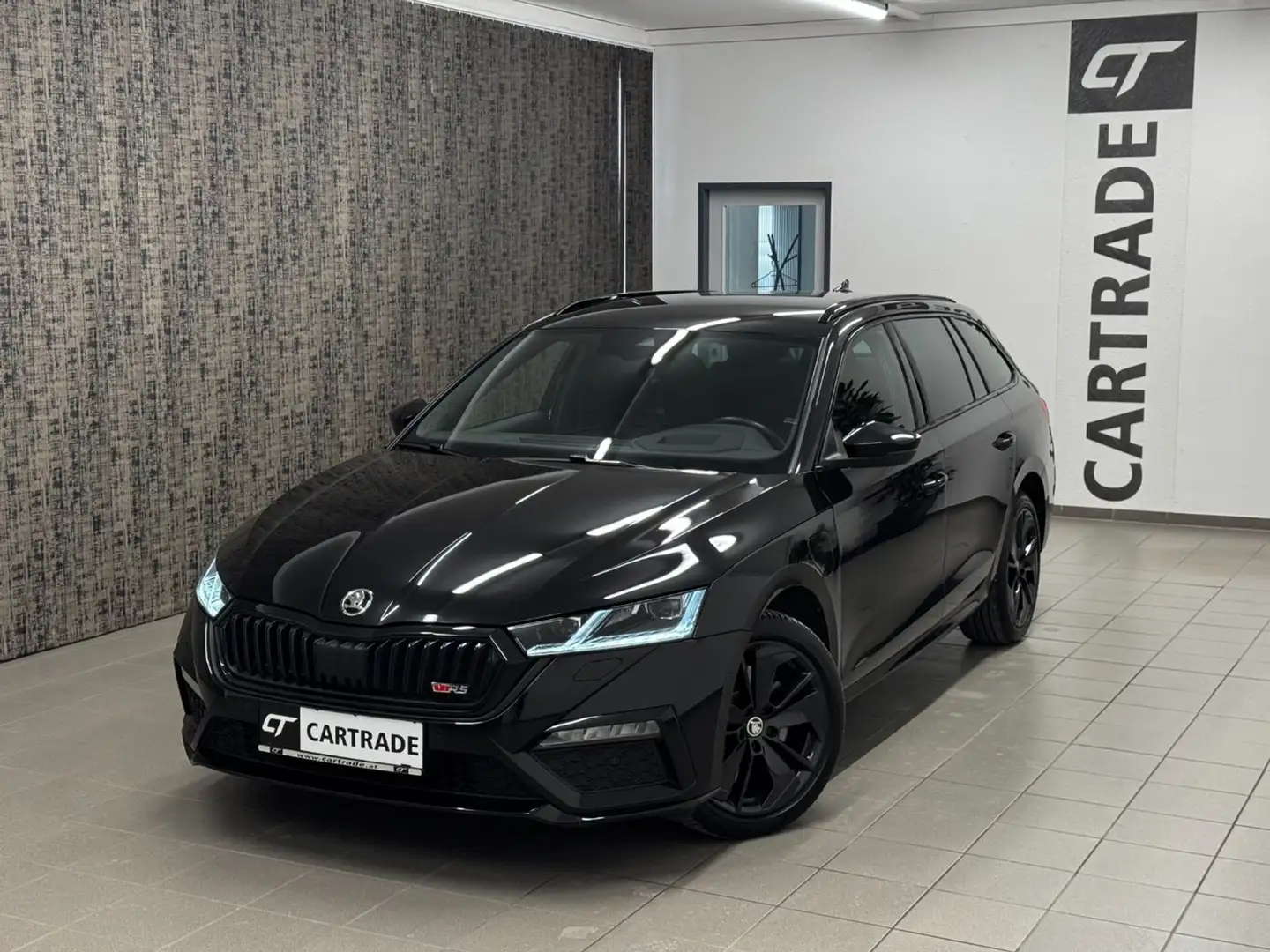 Skoda Octavia Kombi 1.5 TSI iV RS Schwarz - 2
