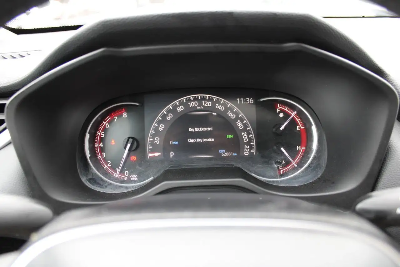 Toyota RAV 4 снимка Toyota RAV 4