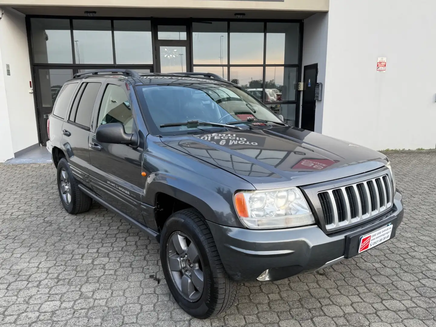 Jeep Grand Cherokee Grand Cherokee 2.7 CRD cat Limited Gris - 2
