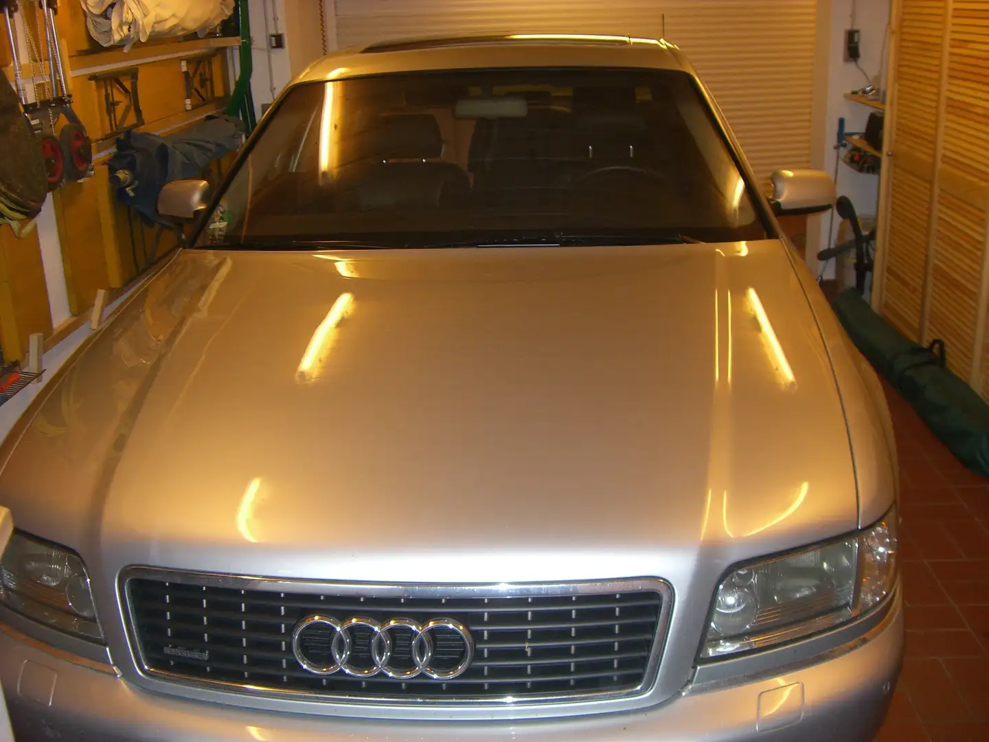 Audi A8 A8 4.2 quattro Silber - 2