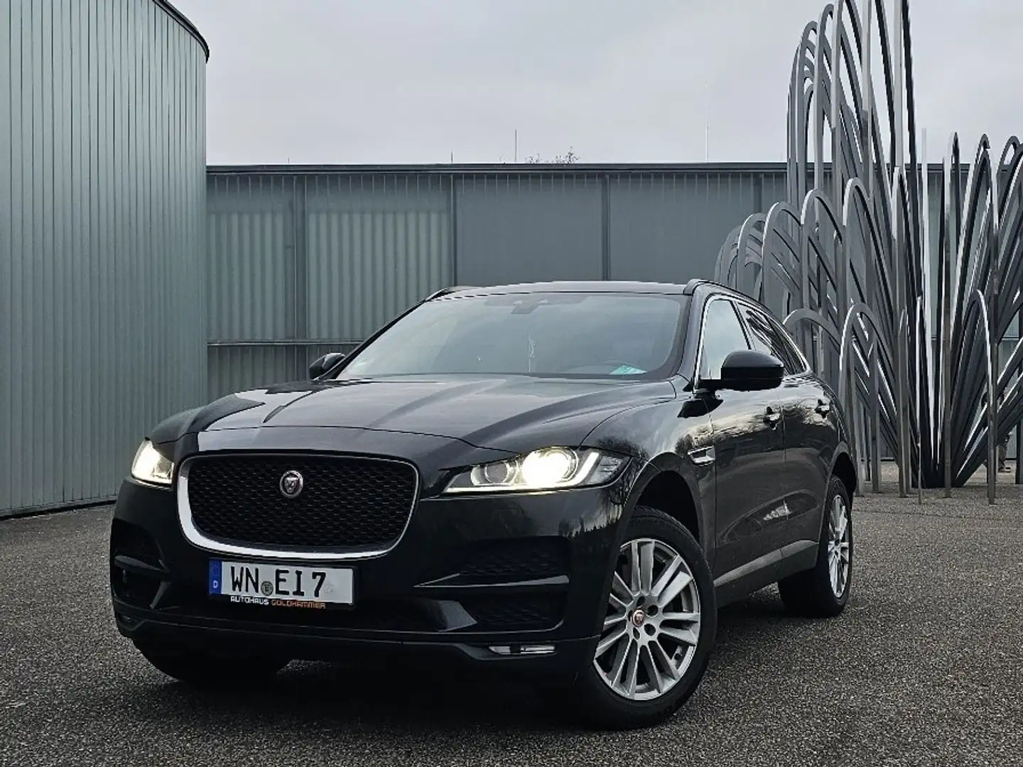 Jaguar F-Pace 25d AWD Aut. Chequered Flag - 1