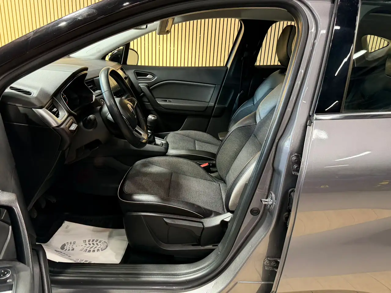 Renault Captur 1.0 TCe * GARANTIE 12 MOIS * SPORT *, миниатюра 8