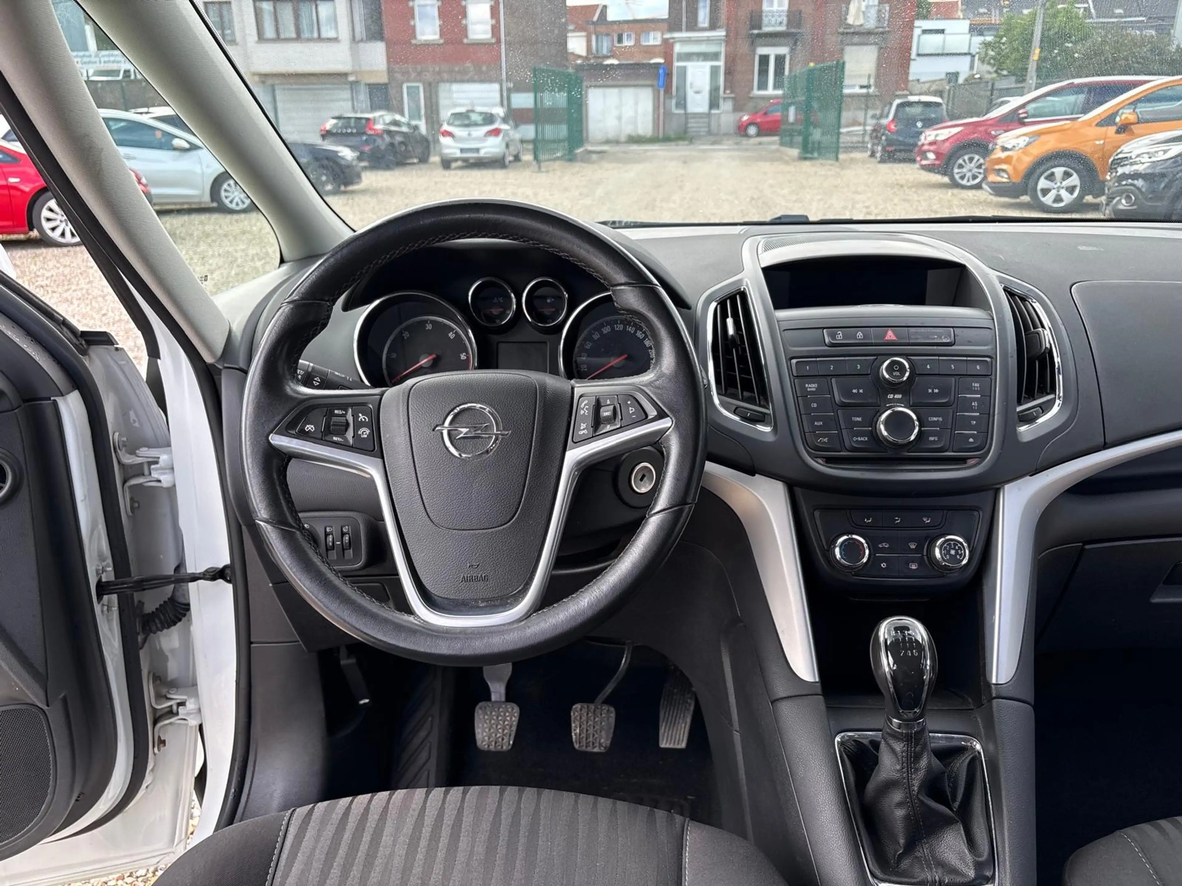 Opel Zafira Tourer Zafira 2.0 CDTi Cosmo — photo 12