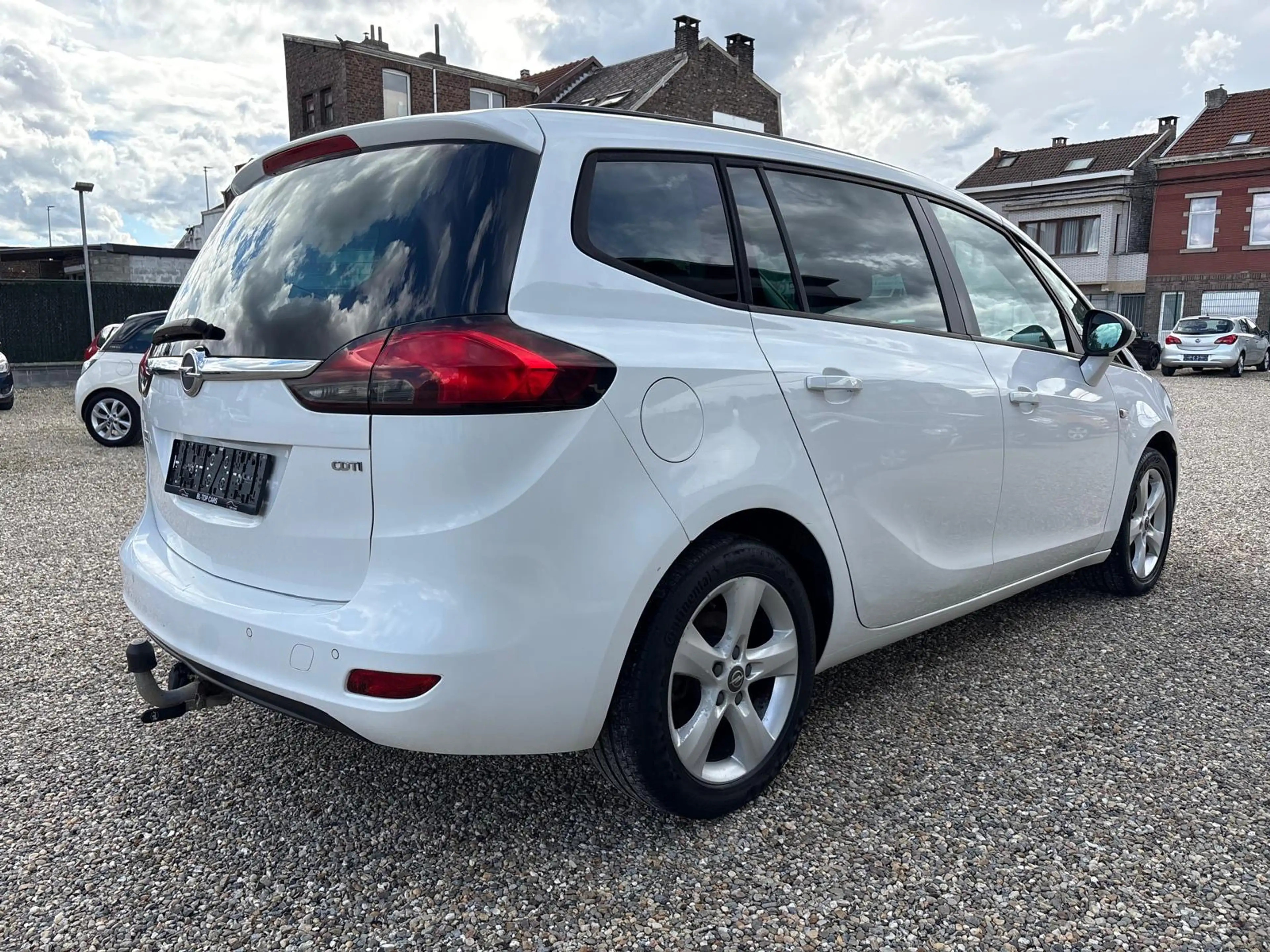 Opel Zafira Tourer Zafira 2.0 CDTi Cosmo — photo 4