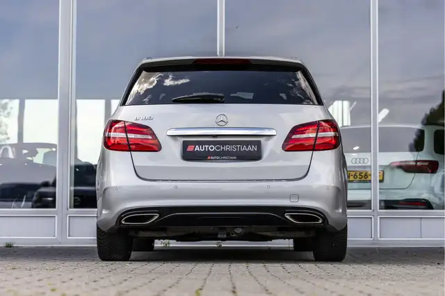Mercedes-Benz B-Class view 4