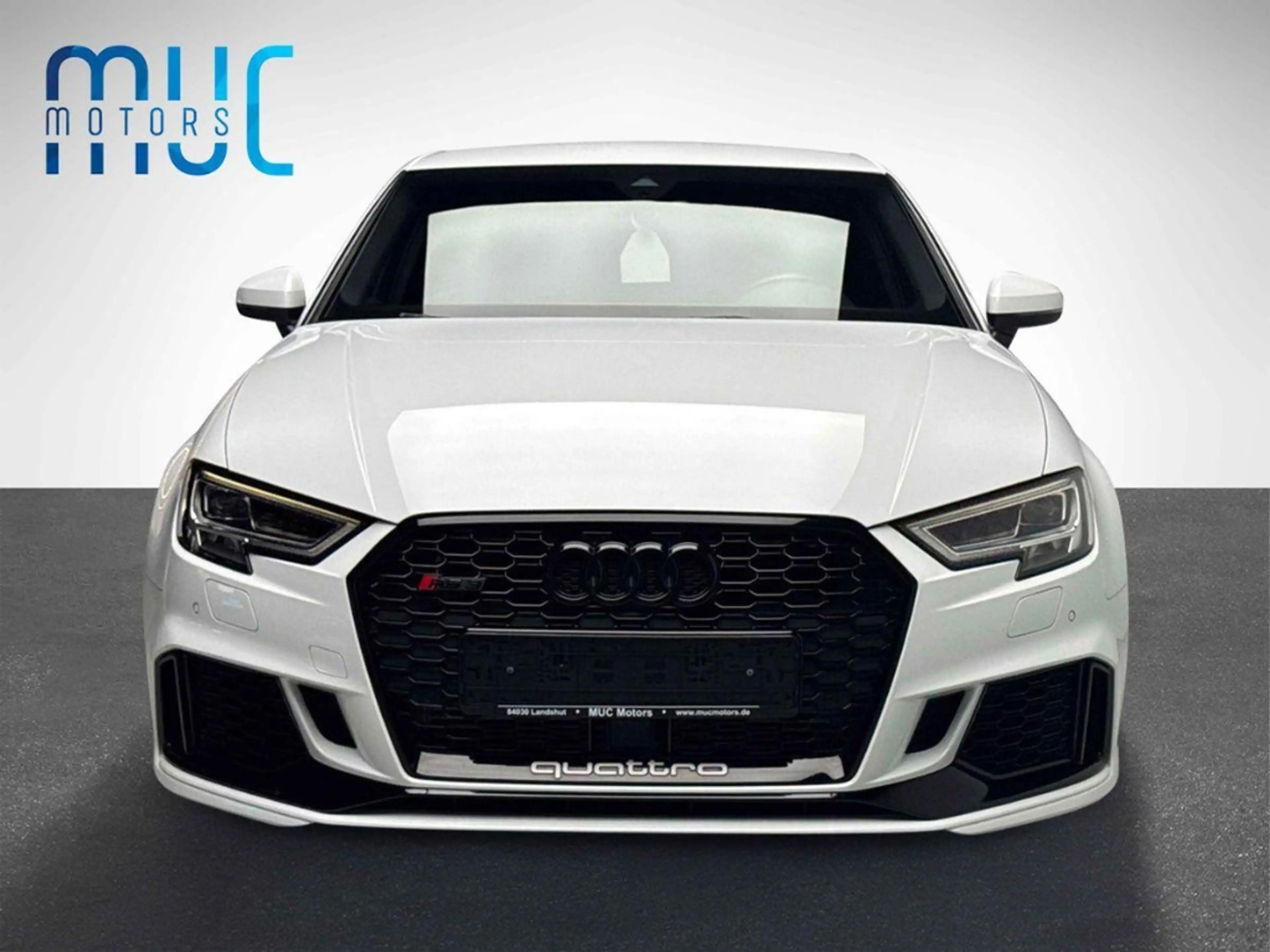 Audi RS3 quattro Limo Matrix B&O Scheckheft Kam — photo 2