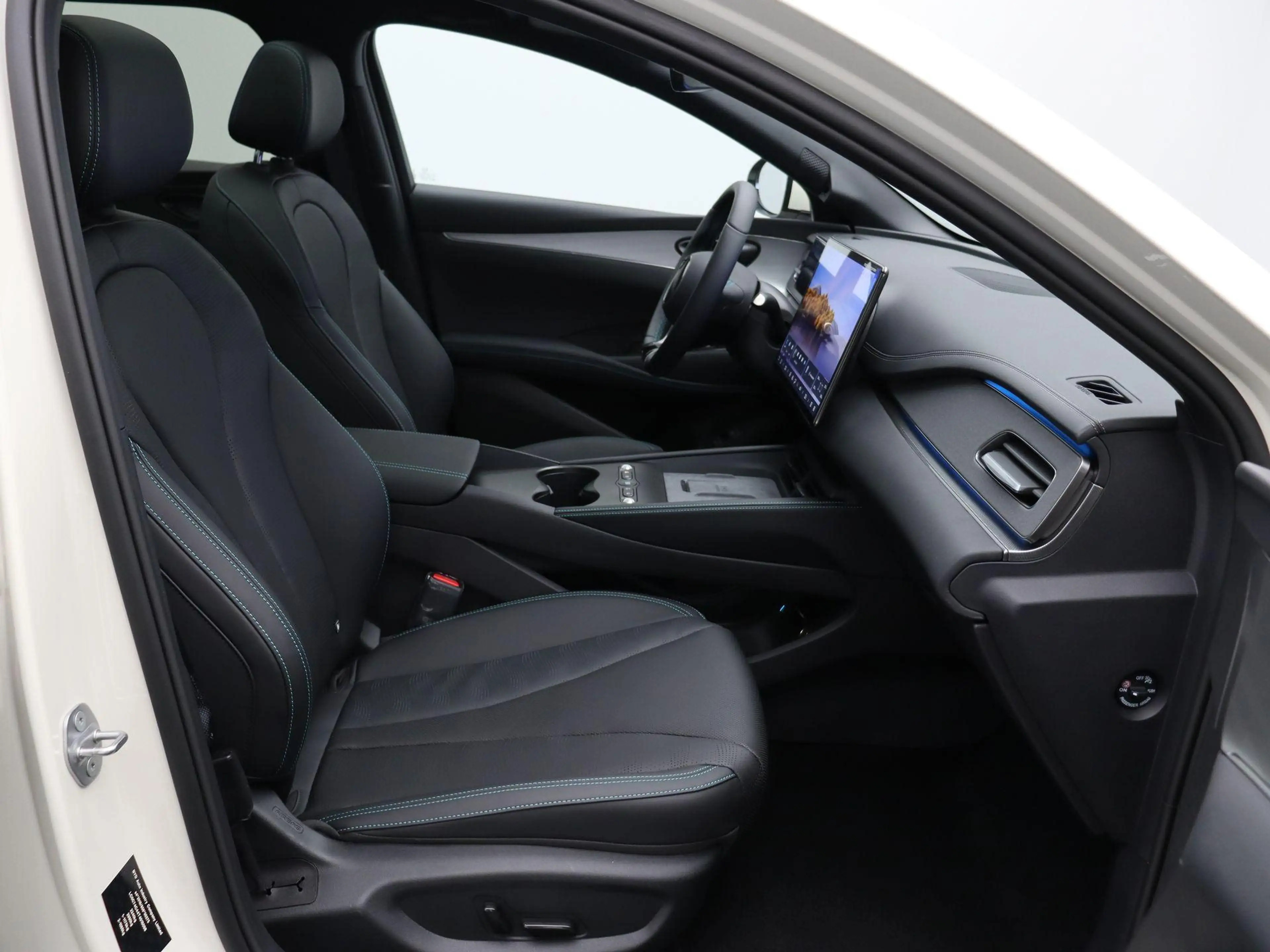 BYD Seal 6 Touring 1.5 DM-i Comfort | 19 kWh | Panoramadak | — photo 13
