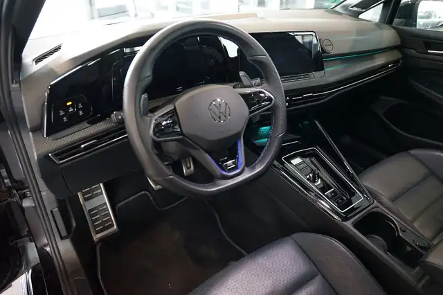 Volkswagen Golf view 9
