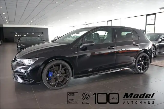 Volkswagen Golf main image