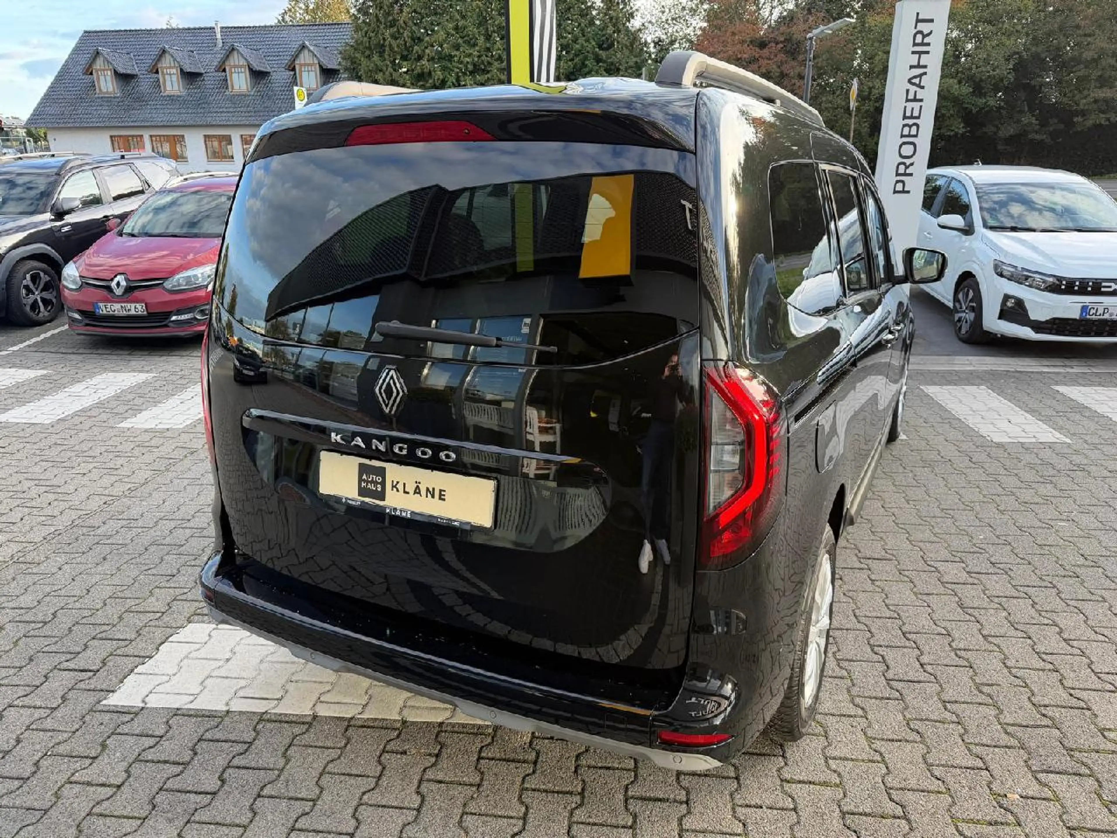 Renault Kangoo Grand Techno TCe 130 EDC 7-Sitzer — photo 5