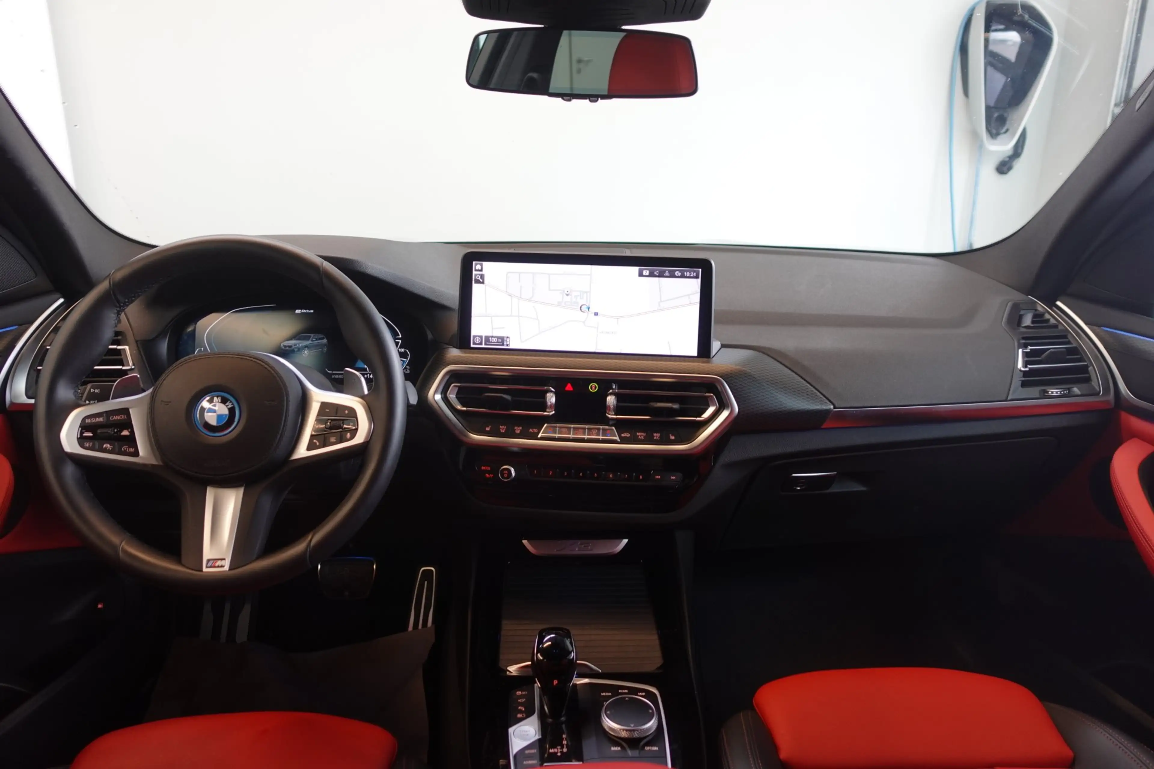 BMW X3 xDrive30e G01 — photo 11