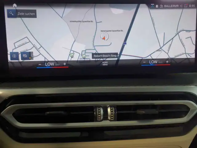 BMW 3 Series view 12