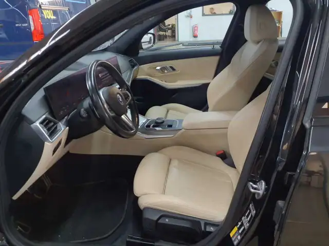 BMW 3 Series view 7