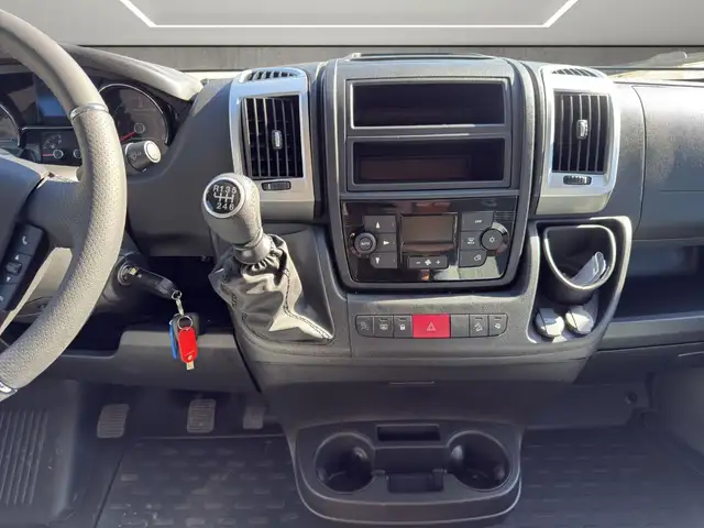 Citroen Jumper 35+ L4 BlueHDi 165 S&ampS Dethleffs Ansicht 6