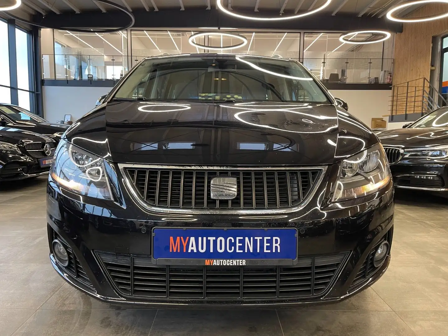 SEAT Alhambra Style Aut. *7 SITZE*TEMPOMAT*PDC*SHZ* Zwart - 2