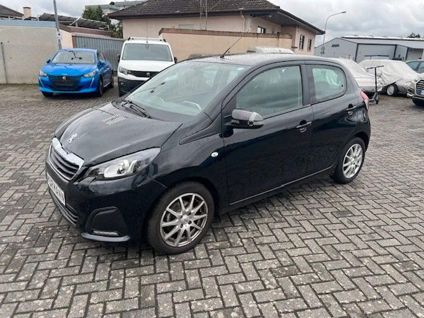 Peugeot 108 Active Negro - 1