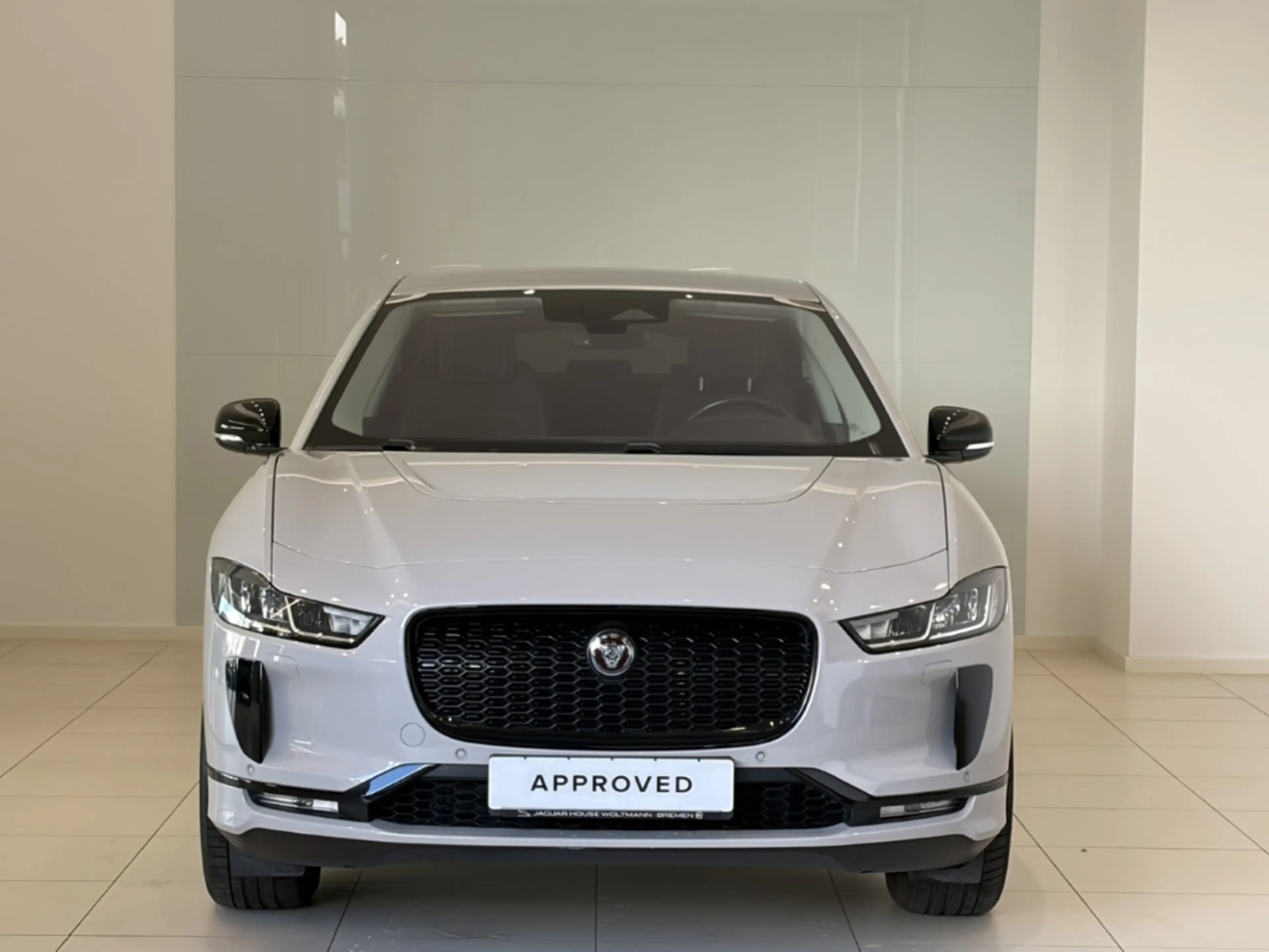 Jaguar I-Pace EV400 S AWD Black Pack & 19'' Rad — photo 7