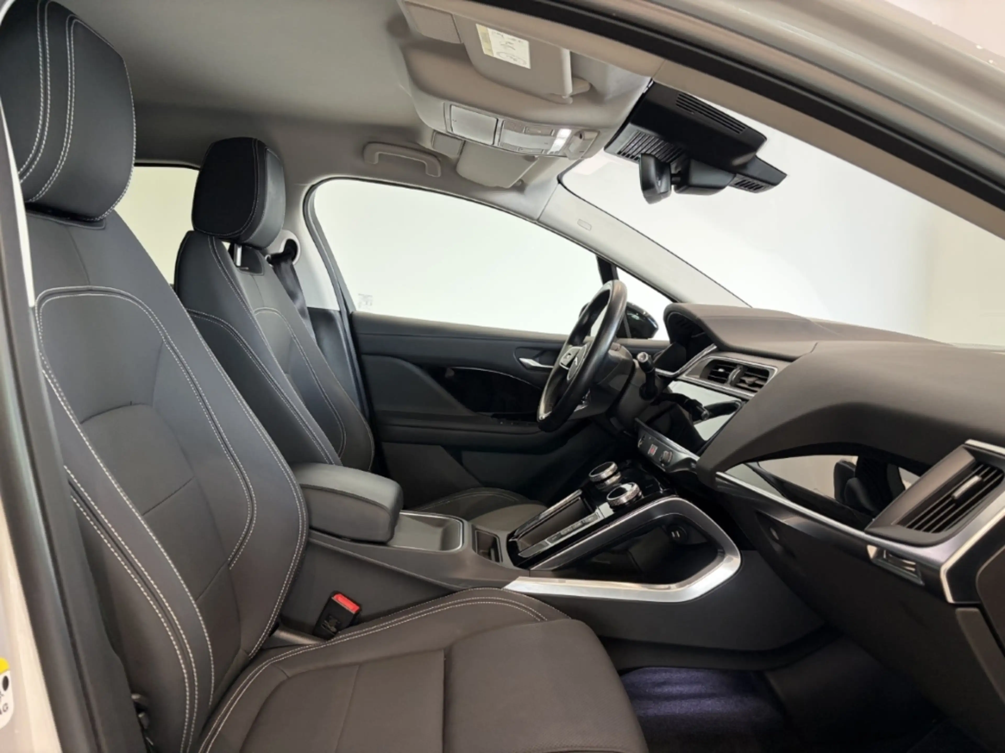 Jaguar I-Pace EV400 S AWD Black Pack & 19'' Rad — photo 3