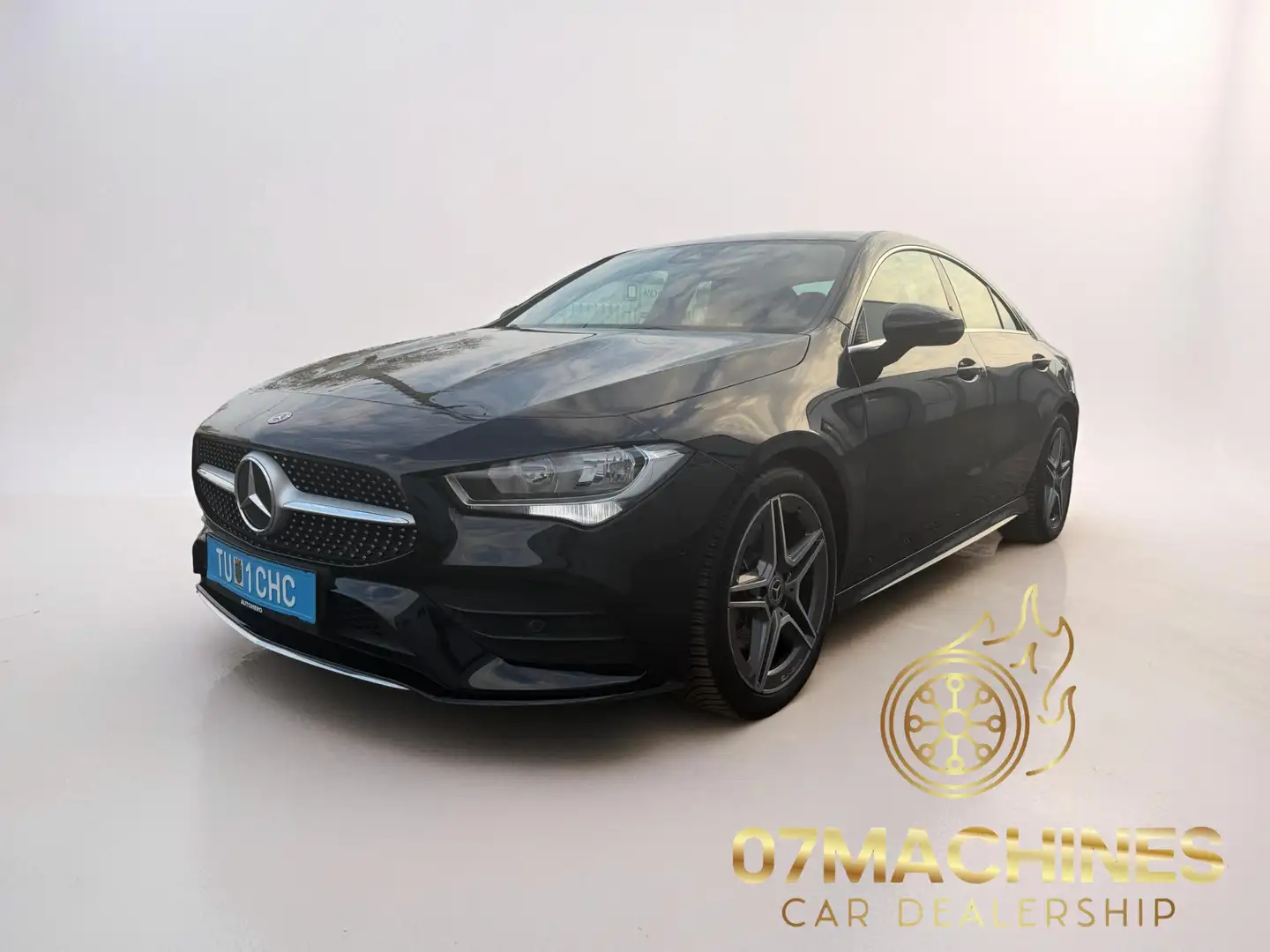 Mercedes-Benz CLA 220 CLA 220 AMG Line Schwarz - 1