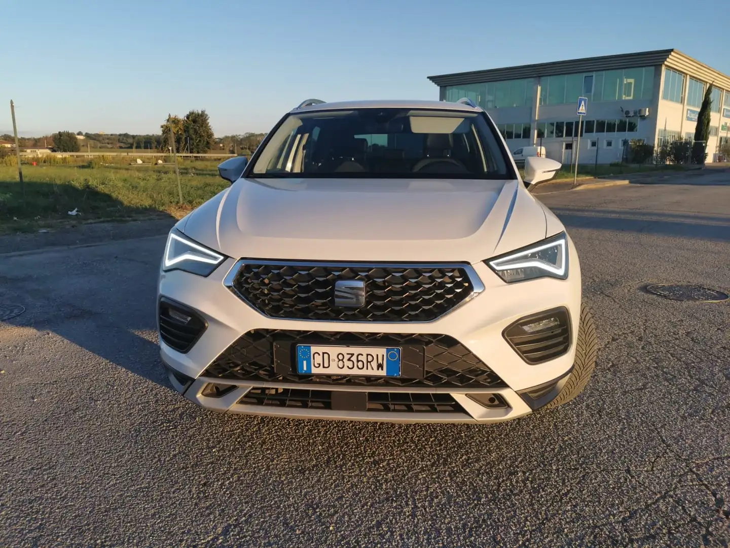 SEAT Ateca 2021 1.5 ecotsi Xperience 150cv dsg GPL Bianco - 1