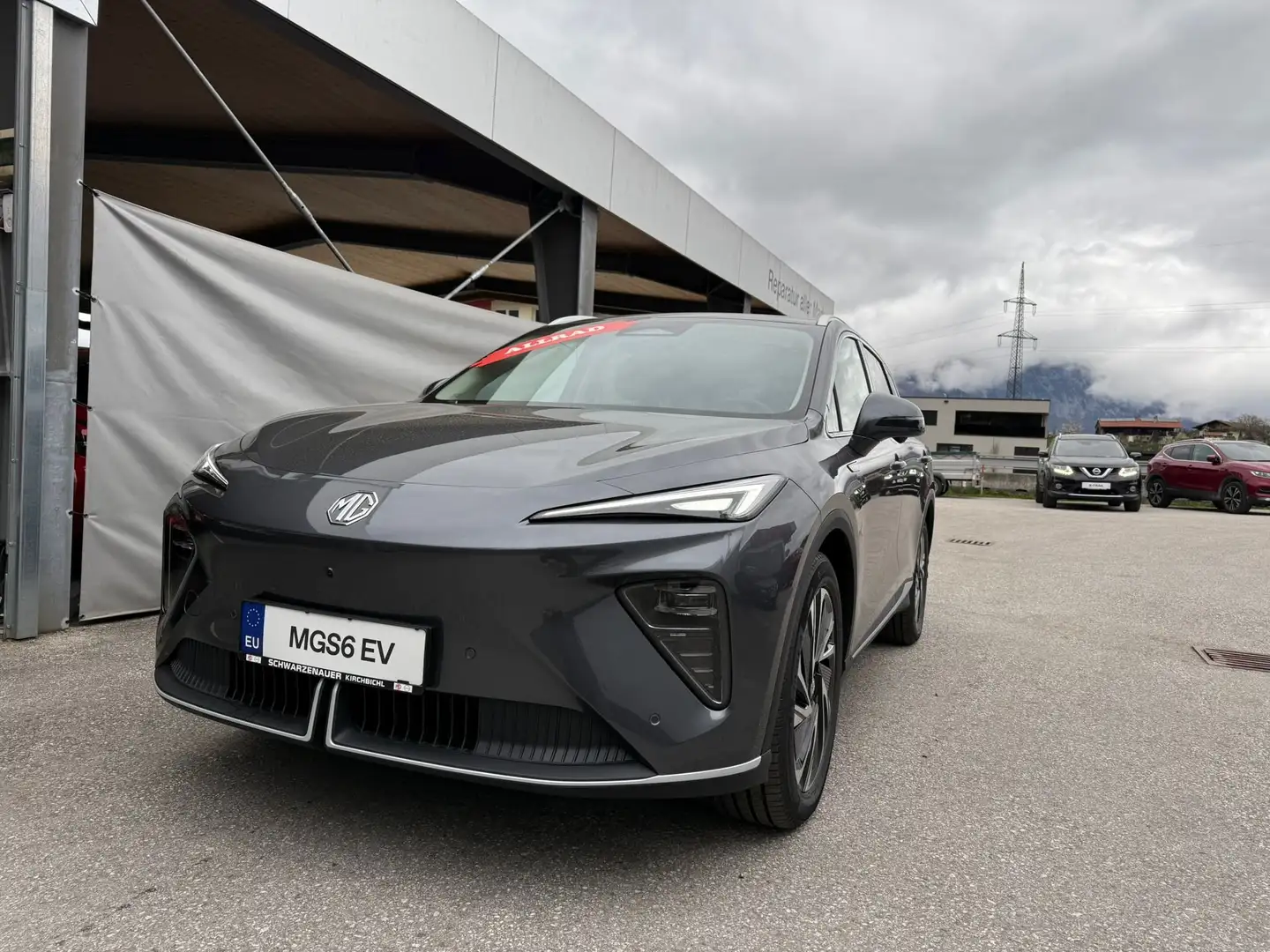 MG MGS6 EV MMG S6 Luxury 4WD 77kwh/299kw - Aktionspreis* Grau - 2
